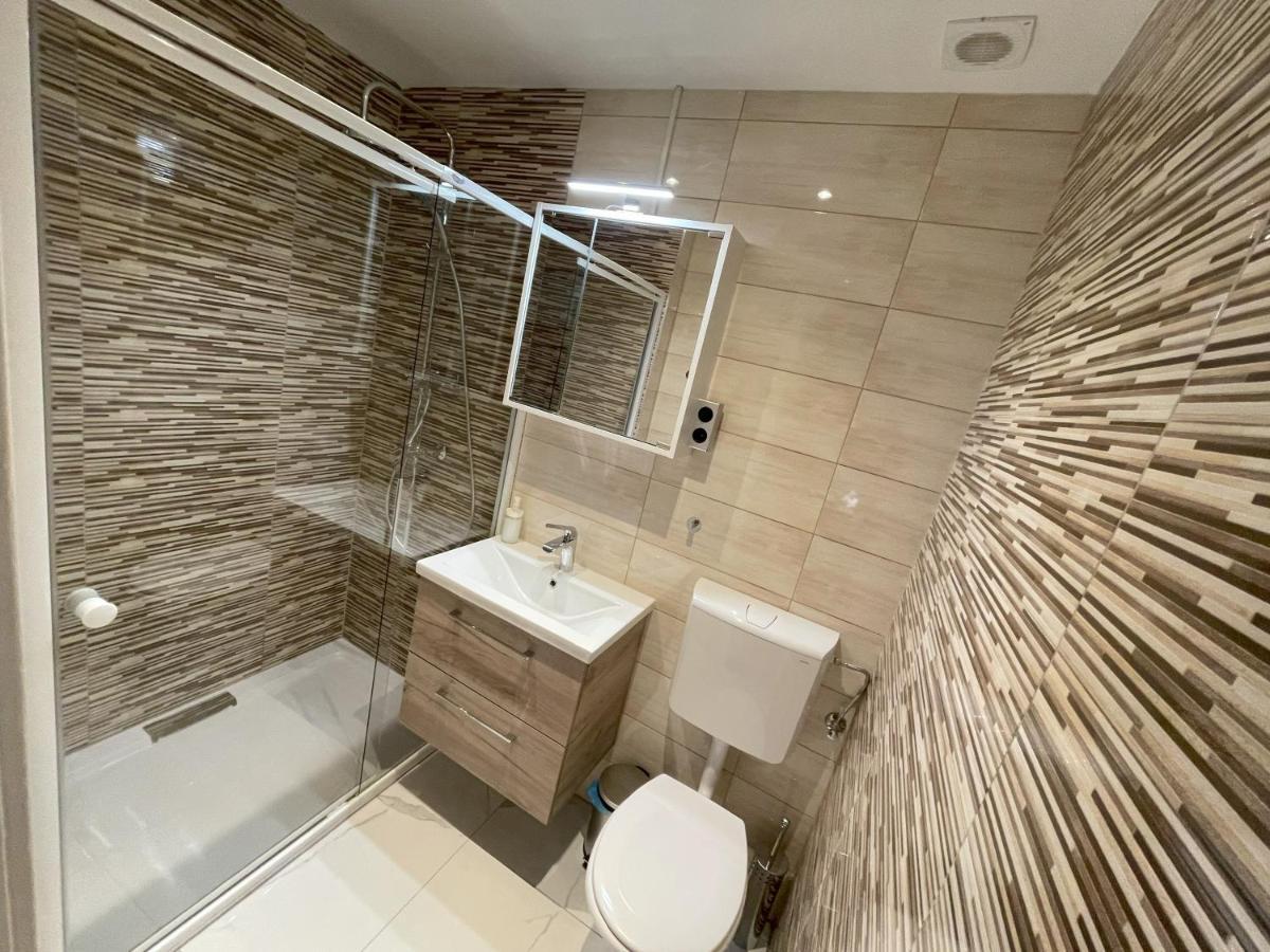 Mano Guesthouse 布达佩斯 外观 照片